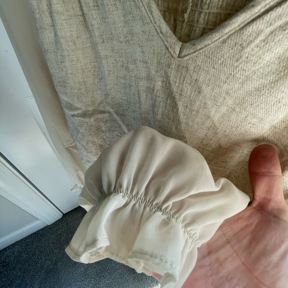 Umgee Plus Cream Linen Peasant Top with Sheer Sleeves Size 2XL - Picture 4 of 7